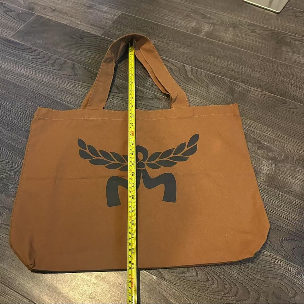 MCM  perfume gift Tote Bag - Picture 10 of 10